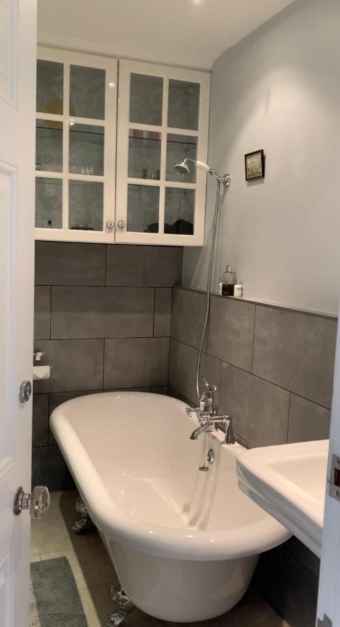 Bijoux Central Bath Period Apartment And Parking Экстерьер фото